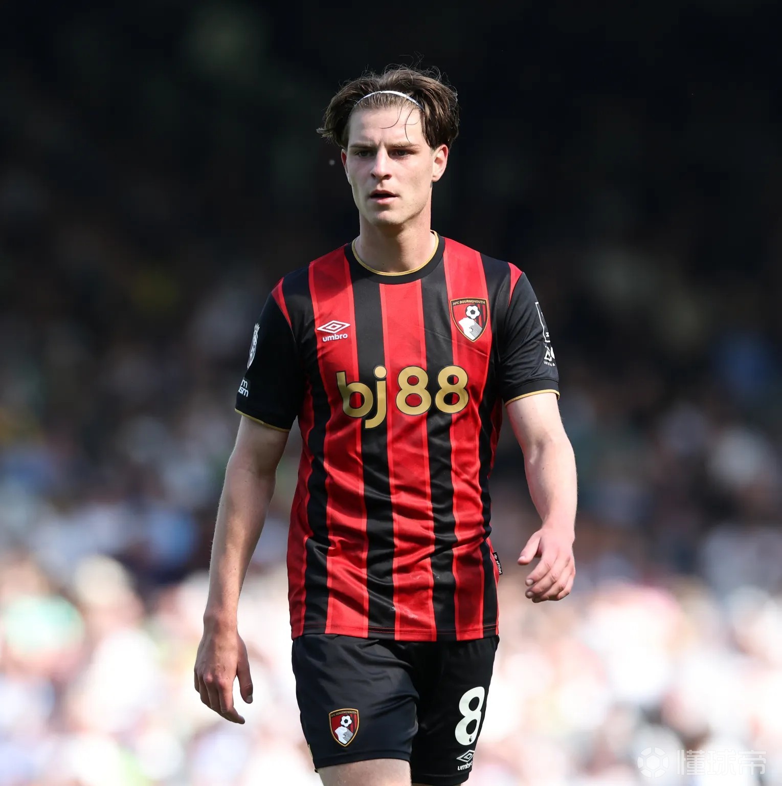 斯科特留队，伯恩茅斯总监：我们的转会工作已结束，不卖人了